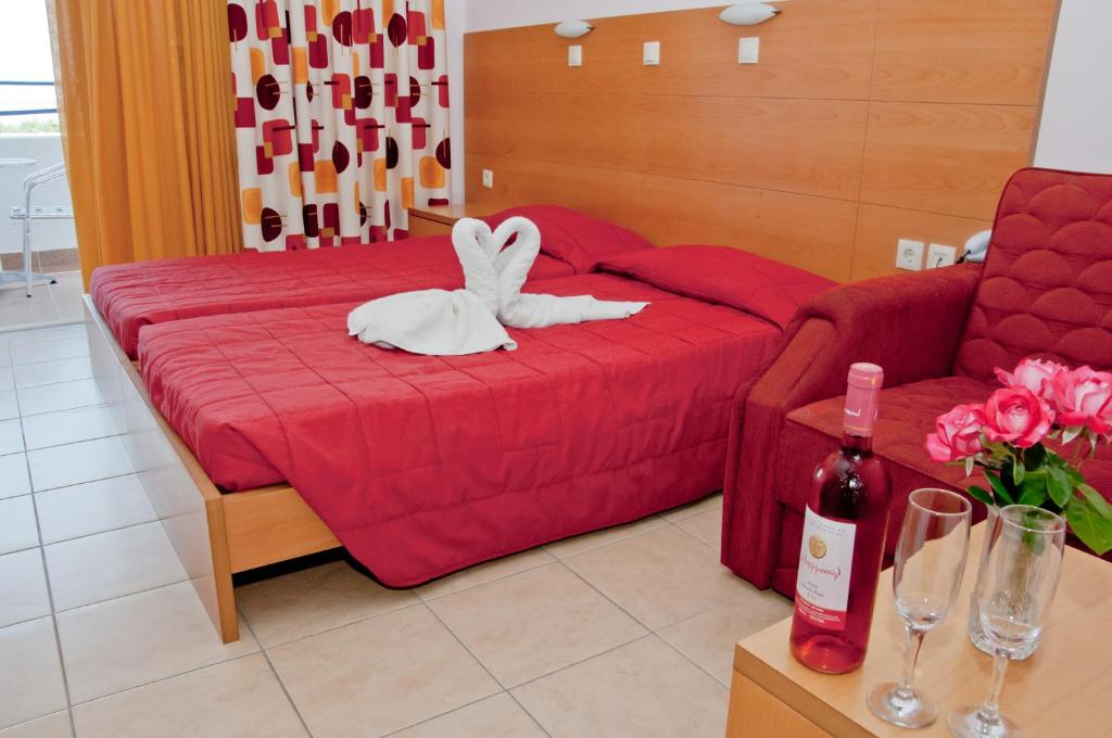 Hotel Tigaki's Star — Hotel rooms in Tigaki, South Aegean