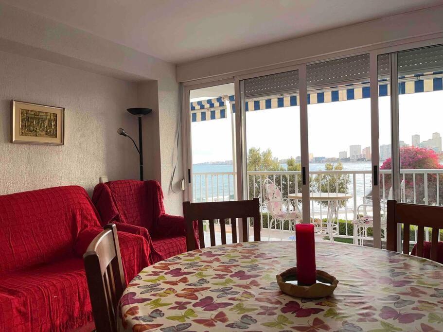 Residencial salida directa al mar. Grandes vistas - 2