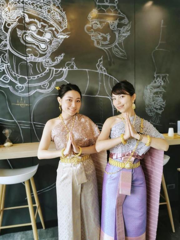YAKTHAI POSHTEL photo