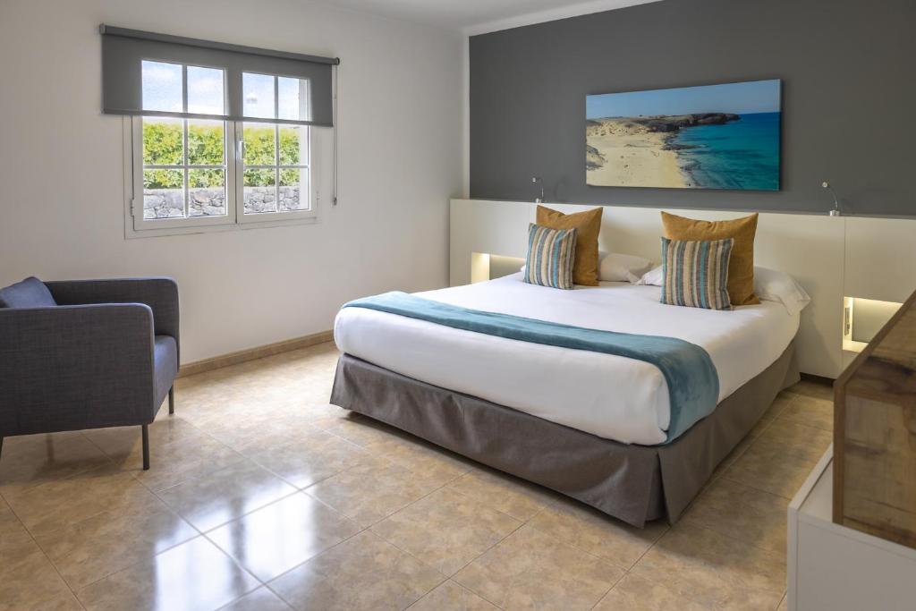 Hyde Park Lane Villas — Hotel rooms in Puerto del Carmen, Canary Islands