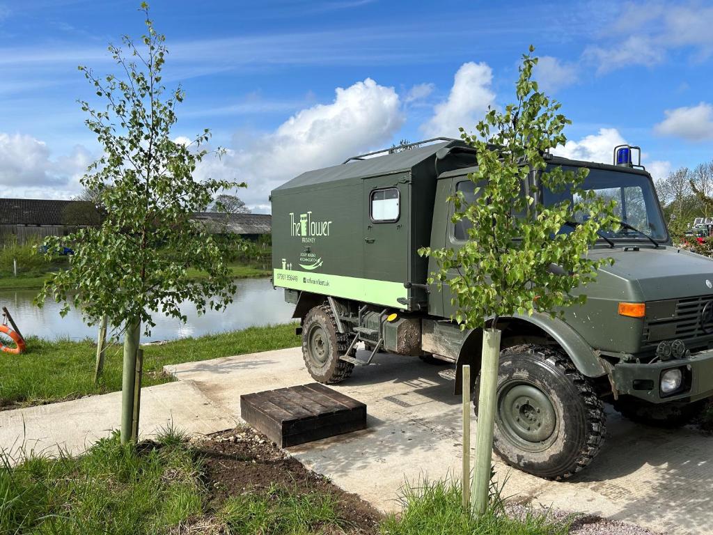 Unimog - army ambulance, Friskney
