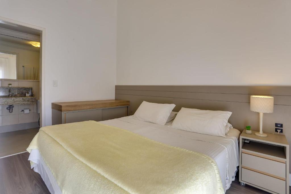 Five-Bedroom House 602