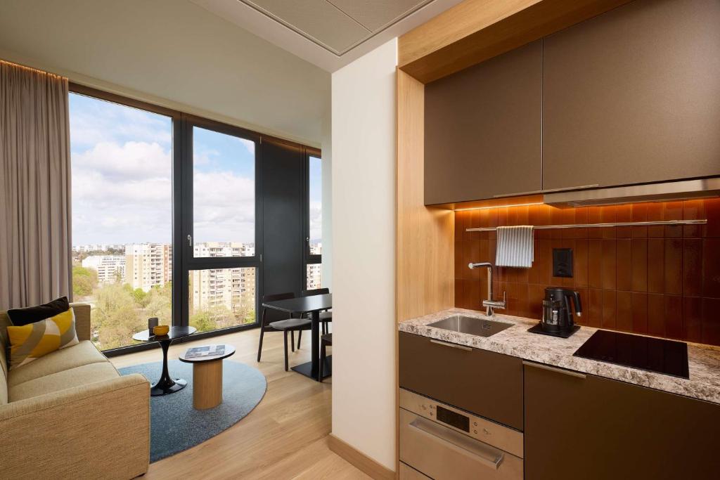 Adina Apartment Hotel Geneva - 3