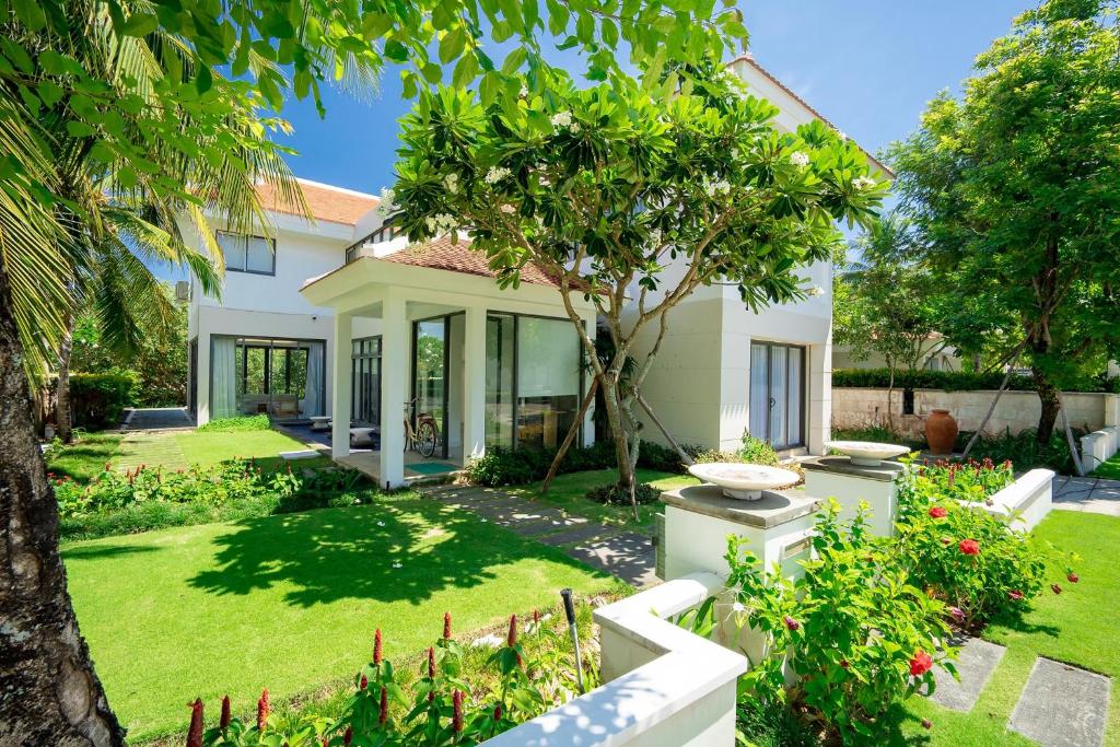 Kim&#8217;s Ocean view Villa Danang