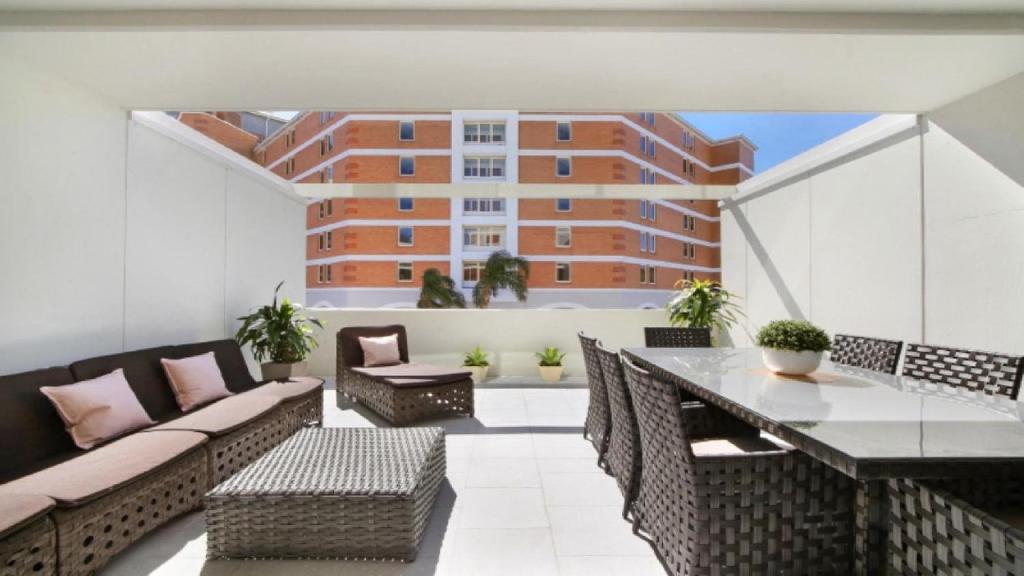 The Harmony Suite Wifi , Short Walk To Beach Accom Holidays, Terrigal