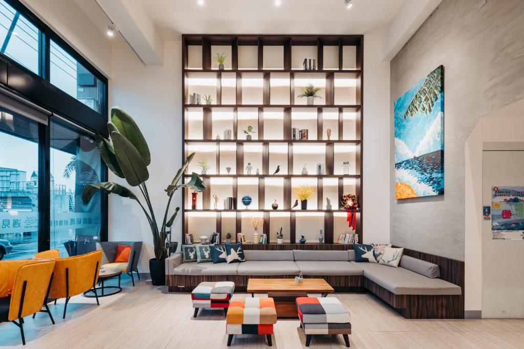 Meet Secret B&B, Donggang