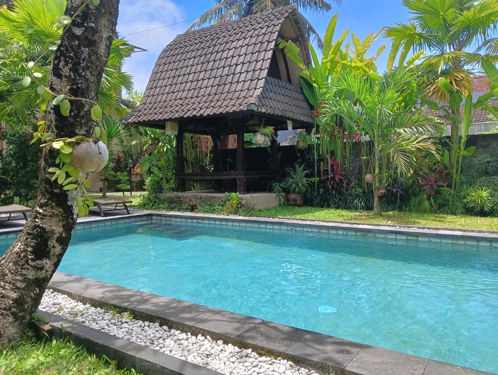Kama Ayu Bungalow photo