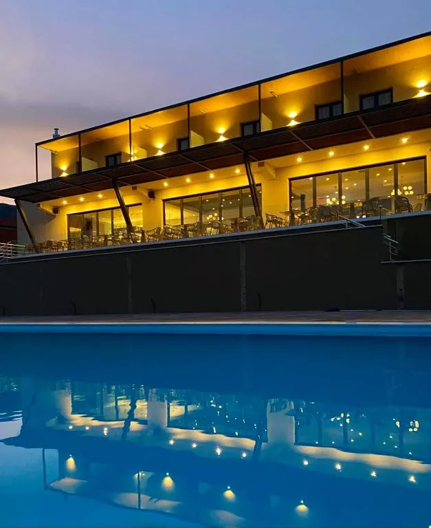 AKROTHEA suites & lounge, hotel in Tripolis