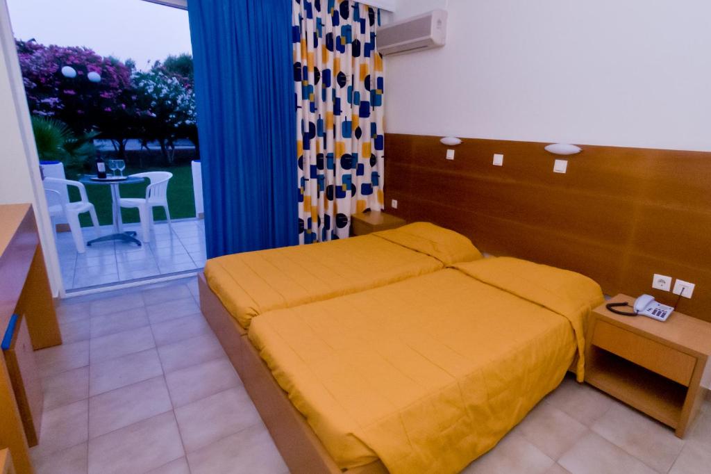 Hotel Tigaki's Star — Hotel rooms in Tigaki, South Aegean