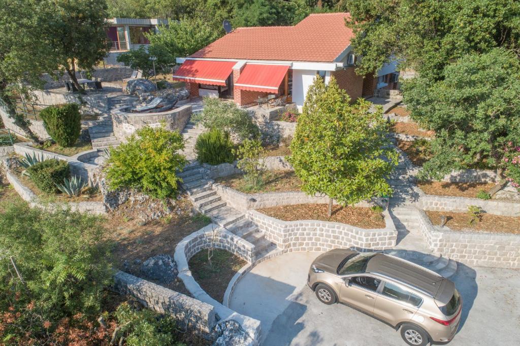 Villa Biskupovic photo