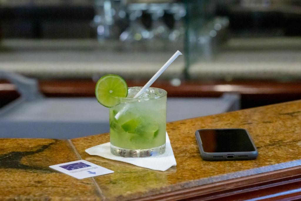 Bar/lounge