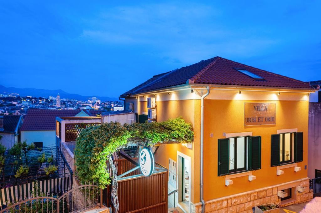 Villa Urbi et Orbi 2 photo