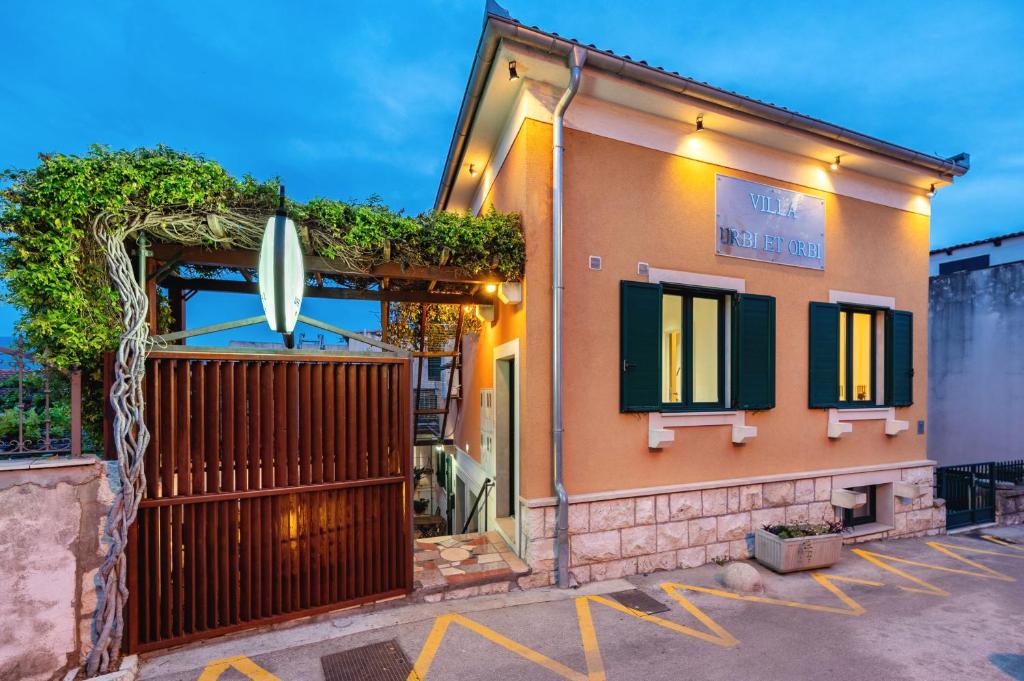 Villa Urbi et Orbi 2 photo