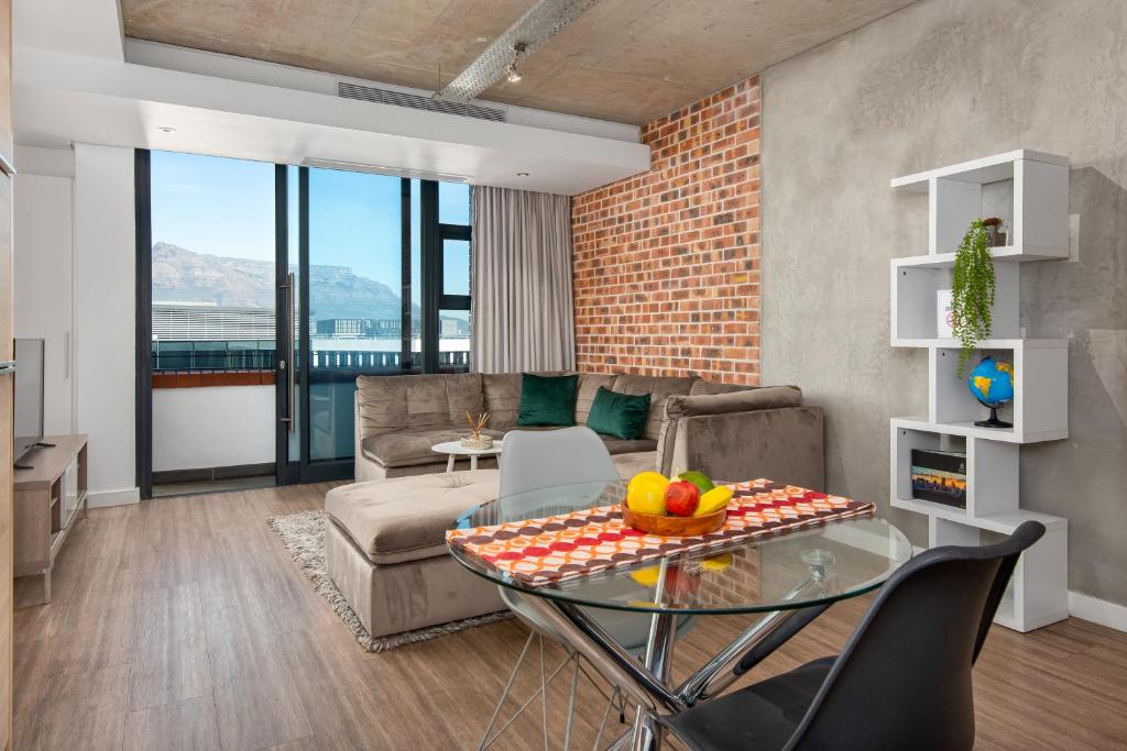 Matrix 410, Kapské Město