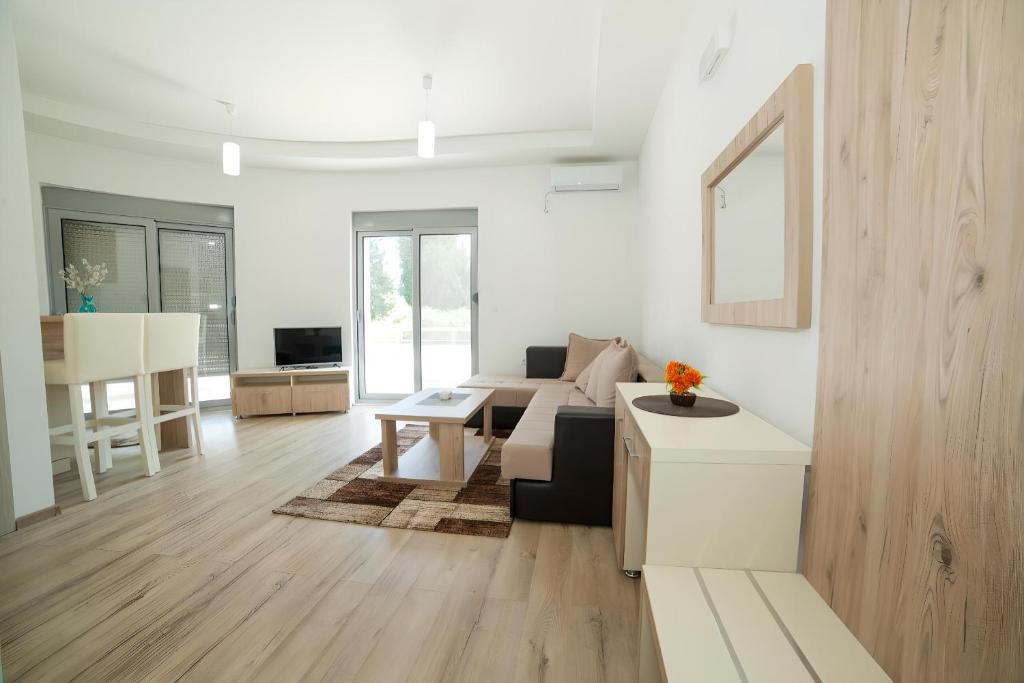 Demiri Apartments - 3