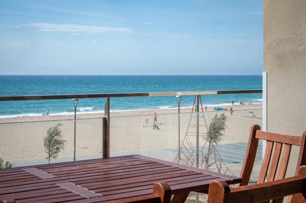 AT010 Segunda línea, vista mar, airco, muy bien equipado, Torredembarra