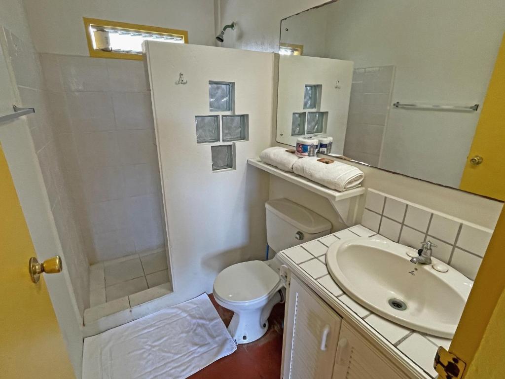 Sherwood Park Apartments photo