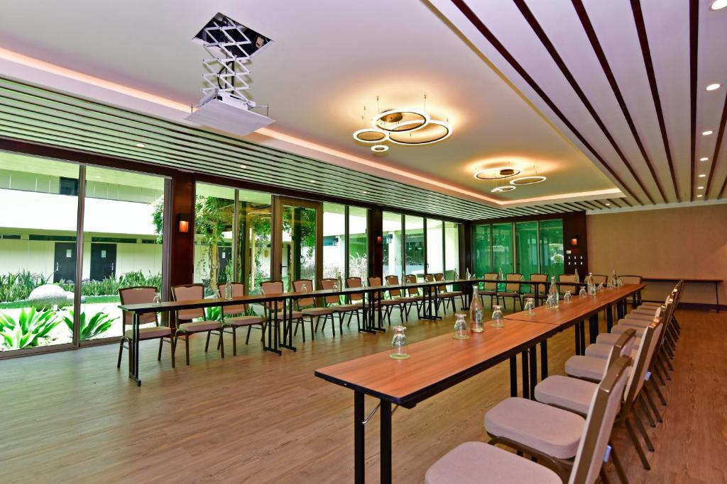 Banquet hall