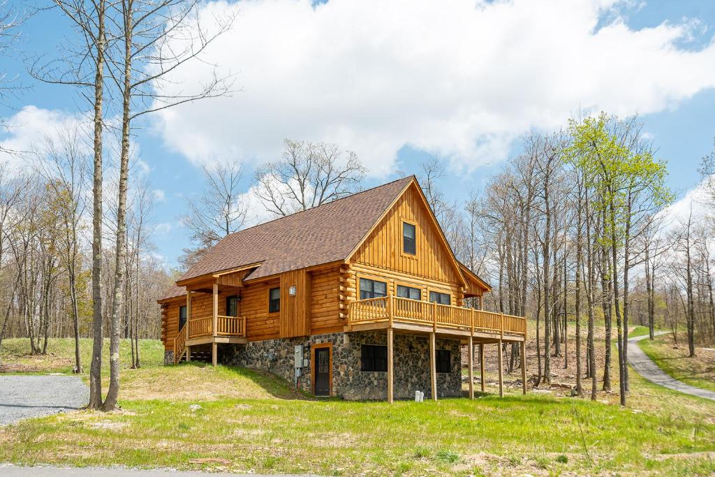 Johns Place, McHenry