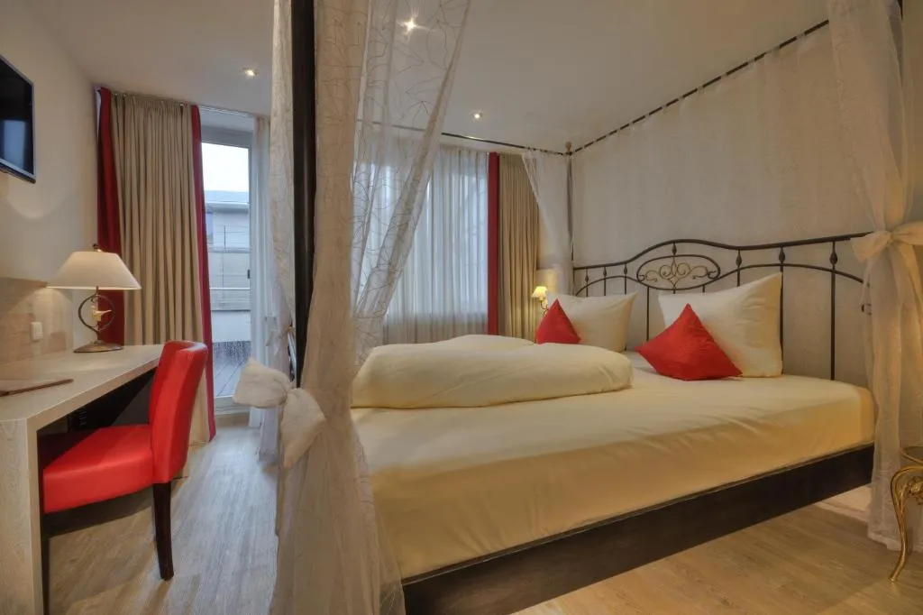 Hotel Condor, Hotel in München