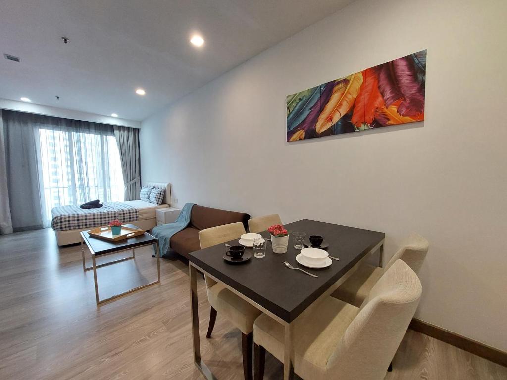 1 Bukit Ceylon, Bukit Bintang, 2Pax photo