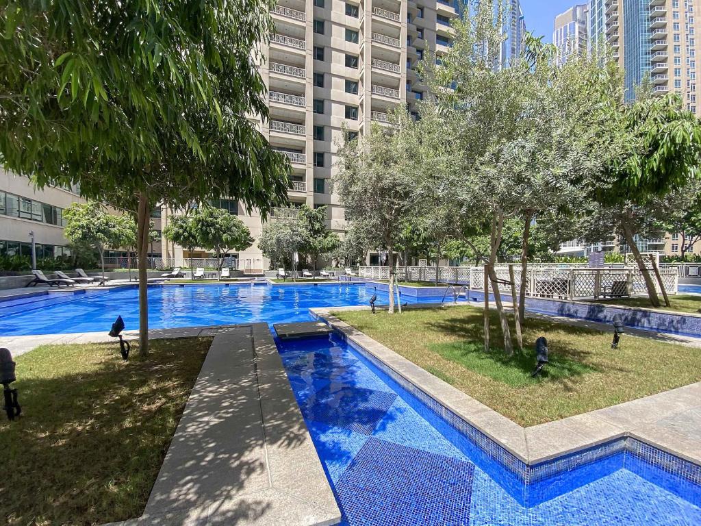 Silkhaus full Burj Khalifa & Fountains view in Downtown photo