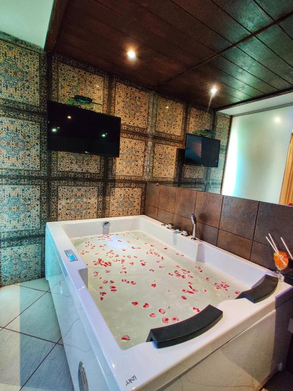 Misty Meadows Lonavala