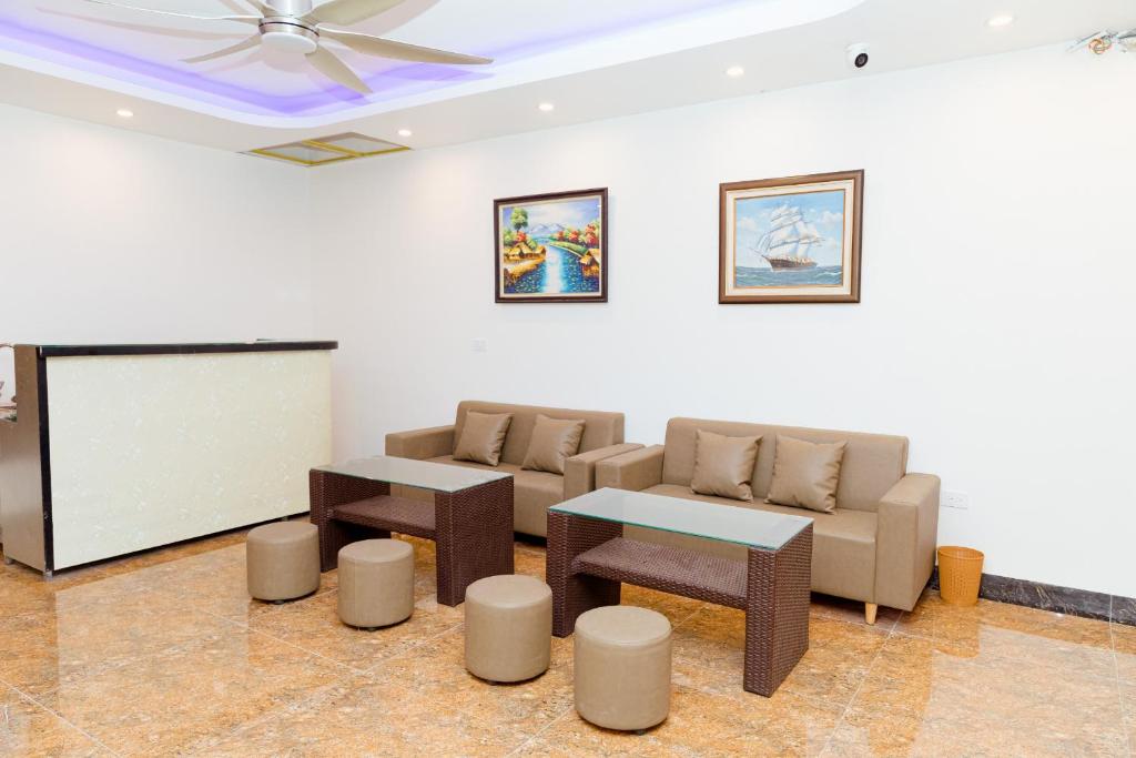 Vinh Son Noi Bai