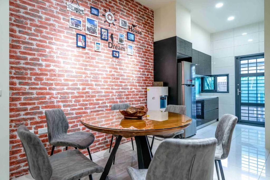 Cost ZZZ House
