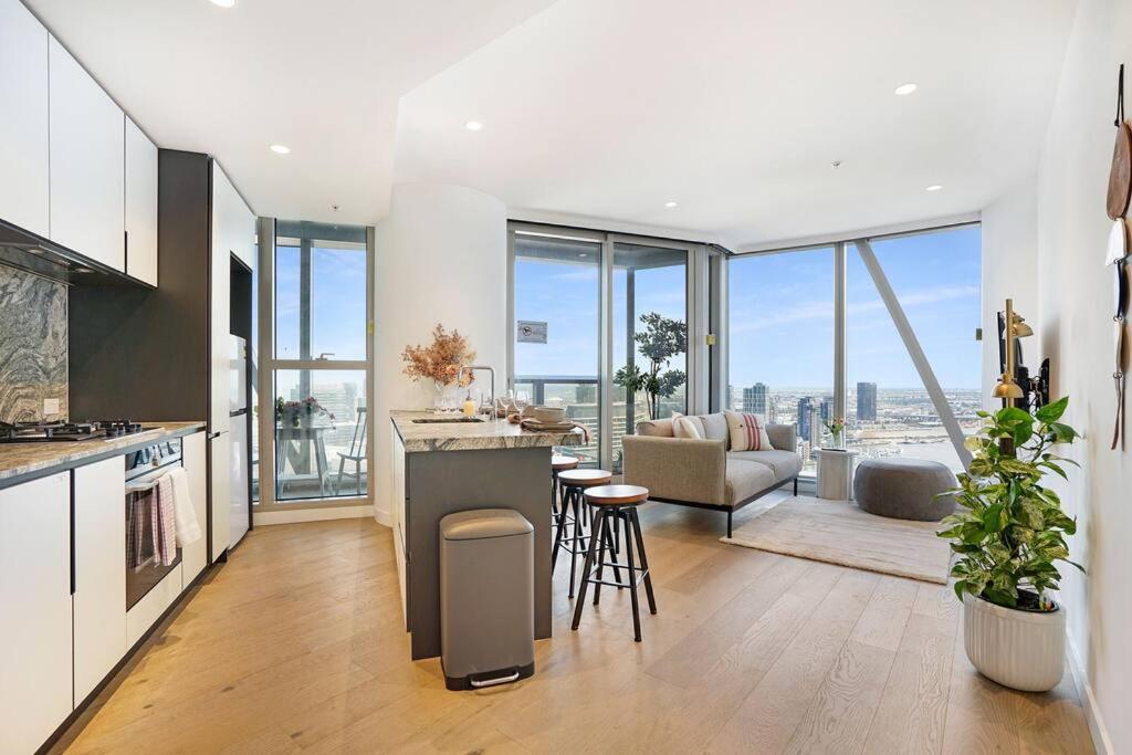 Prestigious 2B apt Unreal harbour view FreeParking#WSP37B, Melbourne