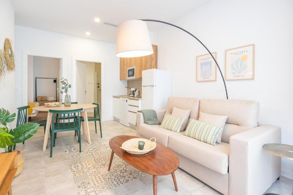 Apartamentos Luna Suites Palacio Dorita - 5