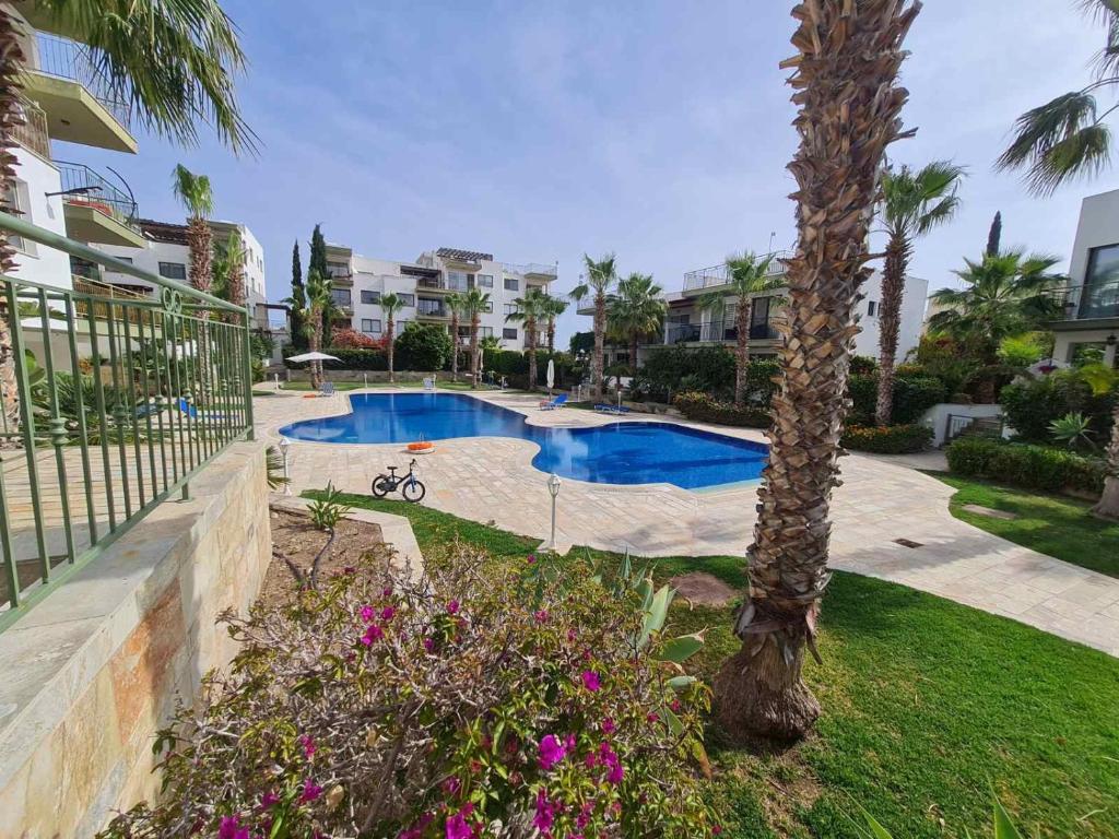 DANAOS 2 COMPLEX APARTMENT - By IMH Travel & Tours photo