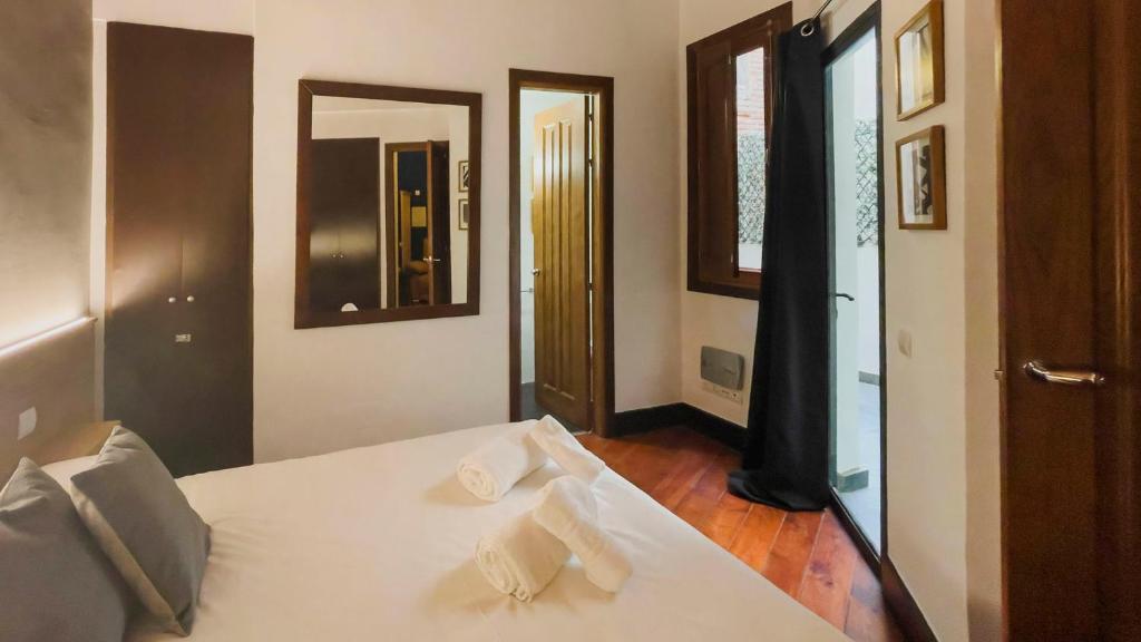 El Patio del Regidor - Apartamentos Aloha Toledo - 3