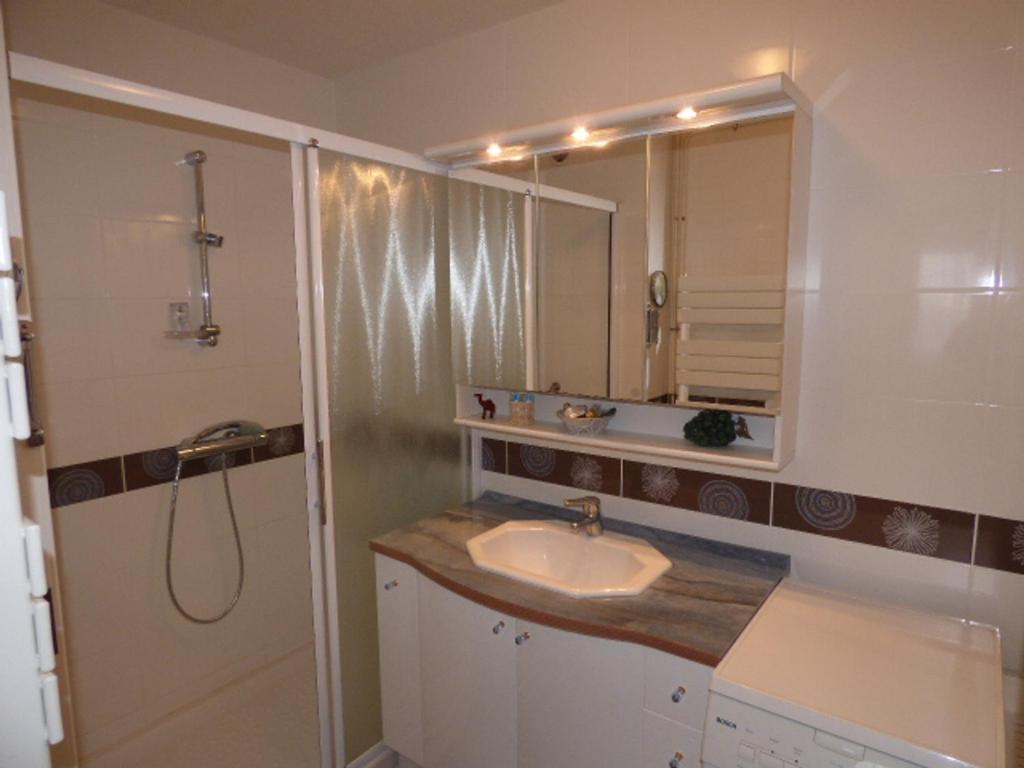 Appartement Saint-Gilles-Croix-de-Vie, 3 pieces, 6 personnes - FR-1-428-63 photo