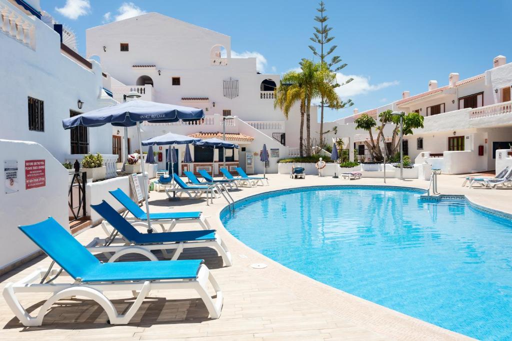 PORT ROYAL APARTMENTS, Heated pool, Speed WiFi, Terrace - 4
