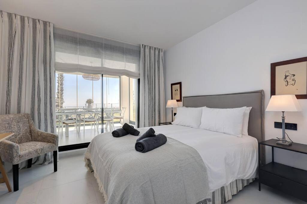 Ground floor 4 Bedroom Apartment @ Estepona Hills! - 4