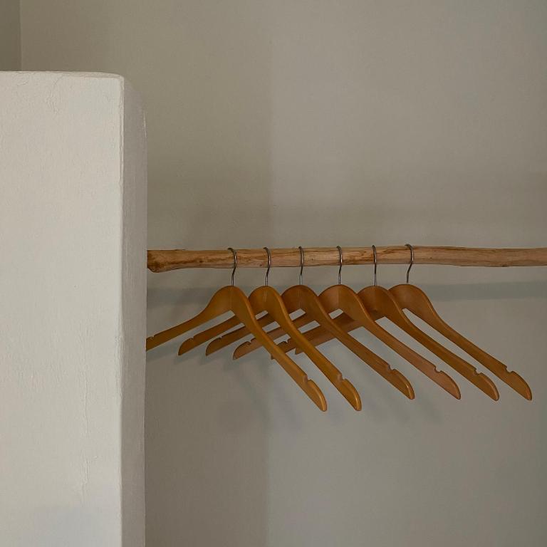 Mellow Paros photo