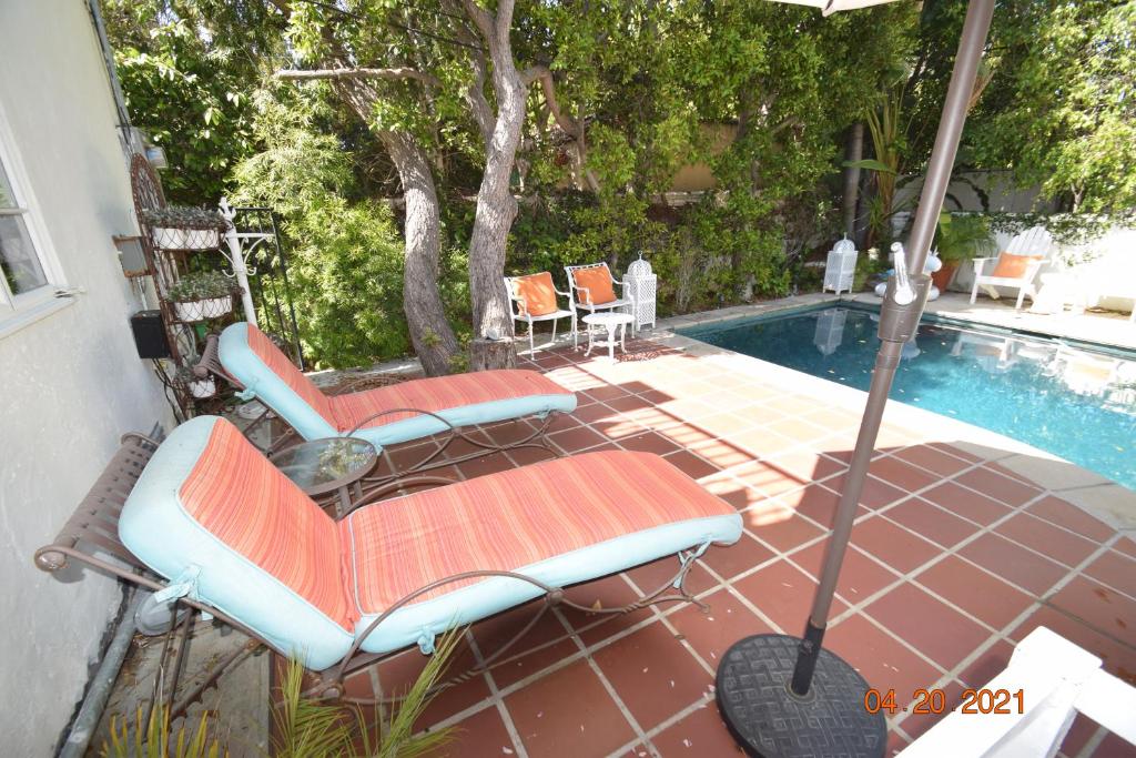 Beverly Hills Celebrity Home photo