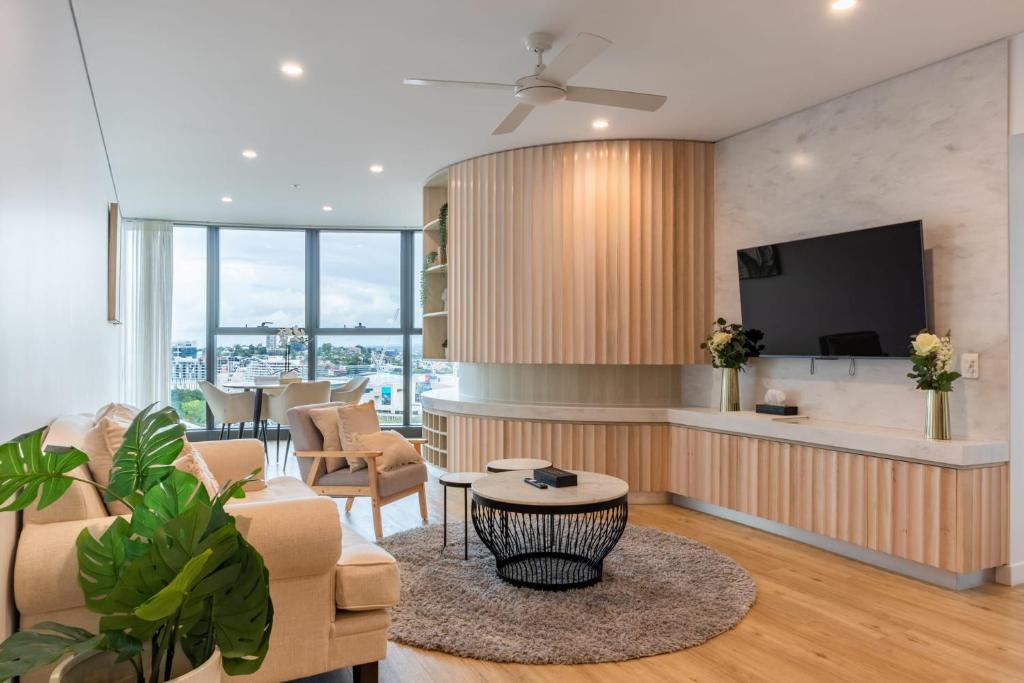Ultimate Riverview Designer 2BD Apartment at CBD, Brisbane
