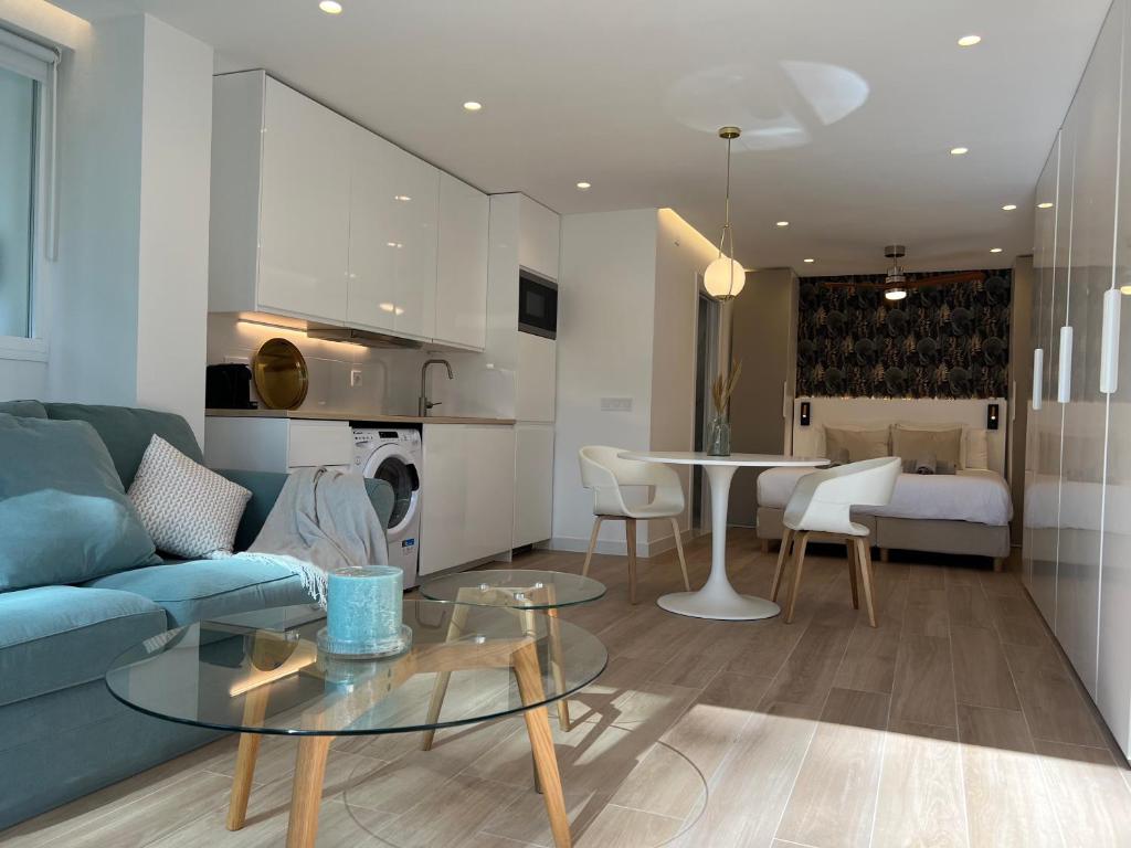 PARIS Suit I & PARIS SUITE II, Marbella