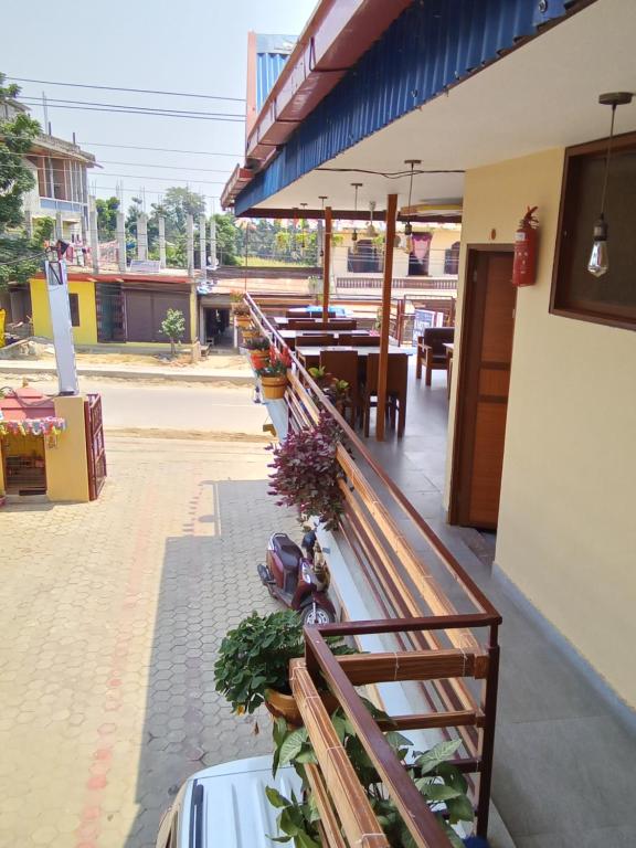 Hotel Mirage Sauraha — Sauraha (6)