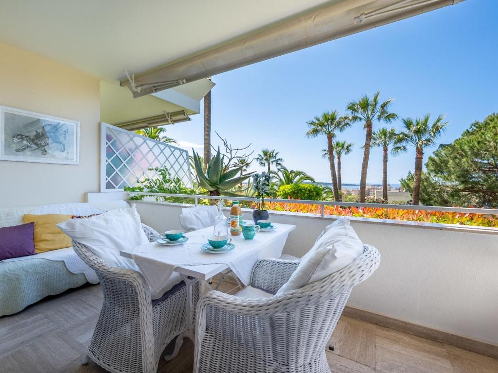 Apartment Alexandra Palace-4 by Interhome - 2