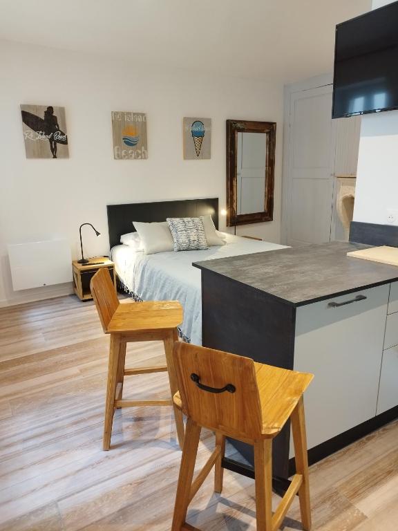 Le St Louis Chambre aménagée avec cuisine N°4 - 5