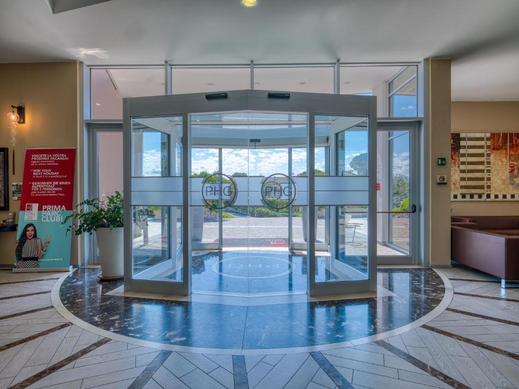 Parc Hotel Germano Suites & Apartments — Obiekt in Bardolino, Wenecja Euganejska