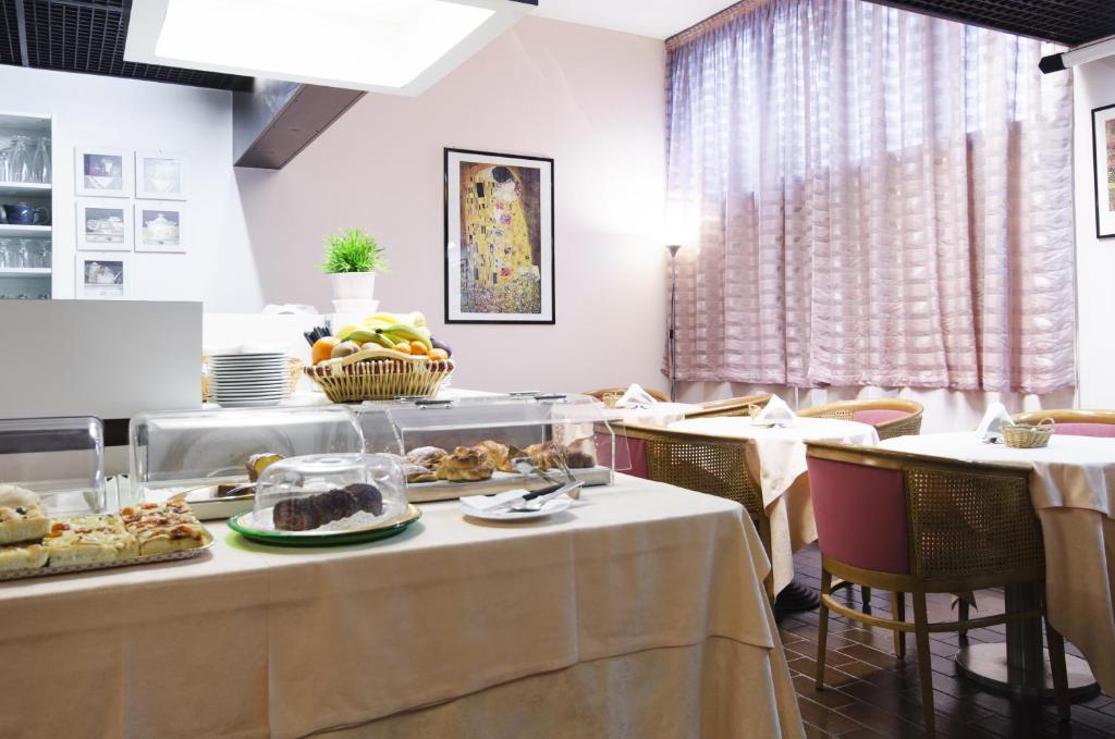 Hotel Molise 2 Photo 10