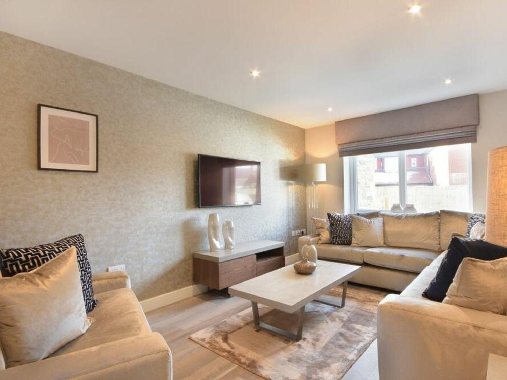 Sans Souci, Seahouses