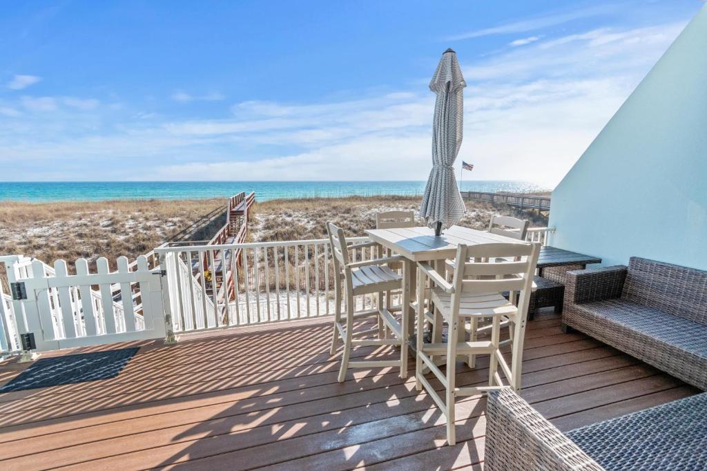 Serenity Sands, Navarre