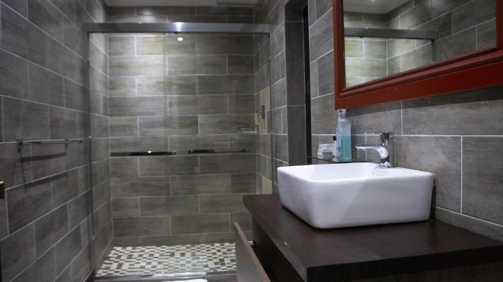Qhanolla Guest House photo