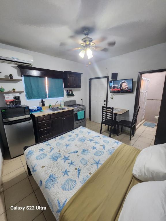Guest house 2 mins from da beach, Puerto Peñasco