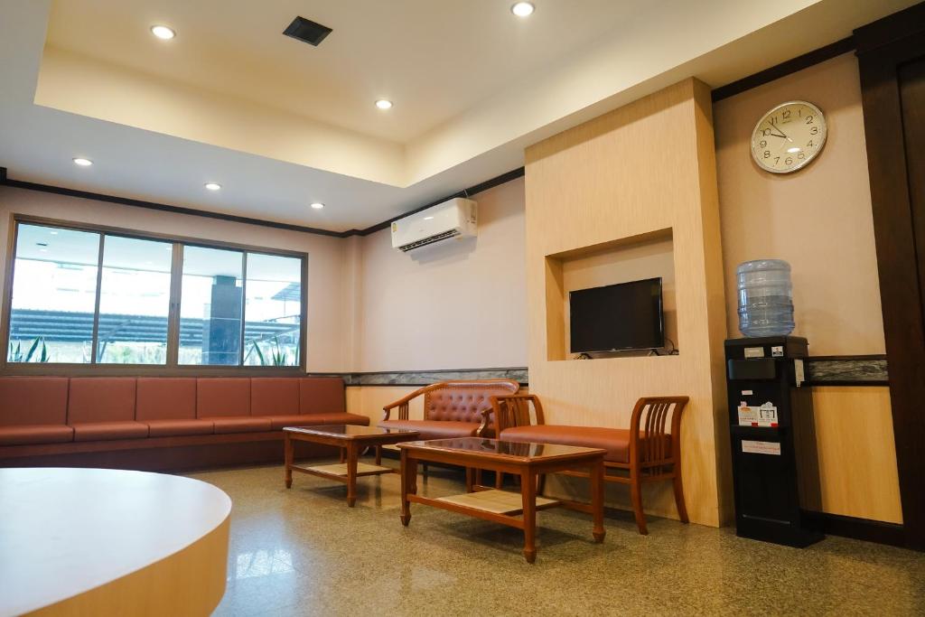 Klaang Muang Hotel Rayong 